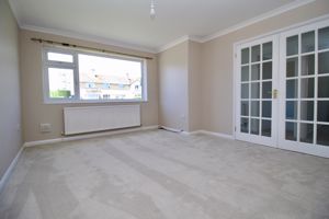 Living Room- click for photo gallery